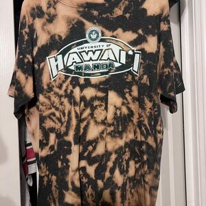 University of Hawaii Manoa Tie-Dye Short Sleeve Tee